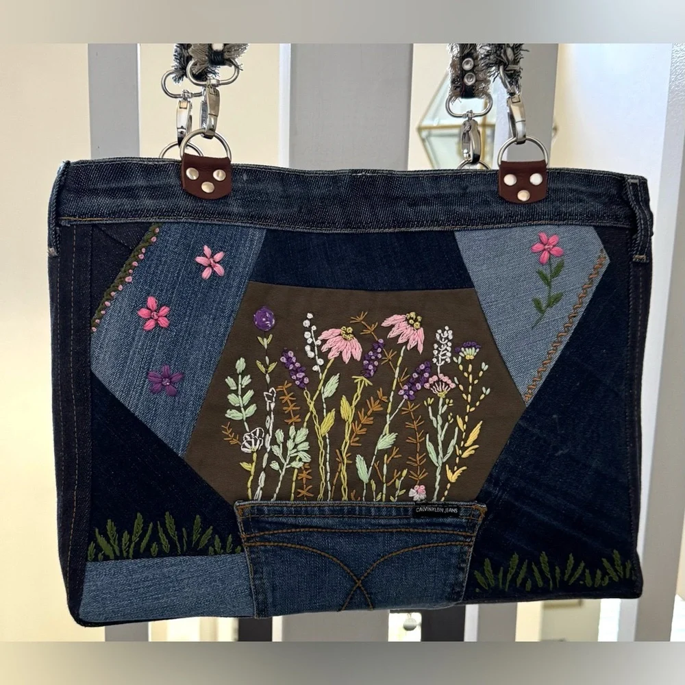 Denim bag Embroidered Floral Patchwork Denim Shoulder Bag-Upcycled Handmade Tote - Picture 2 of 7